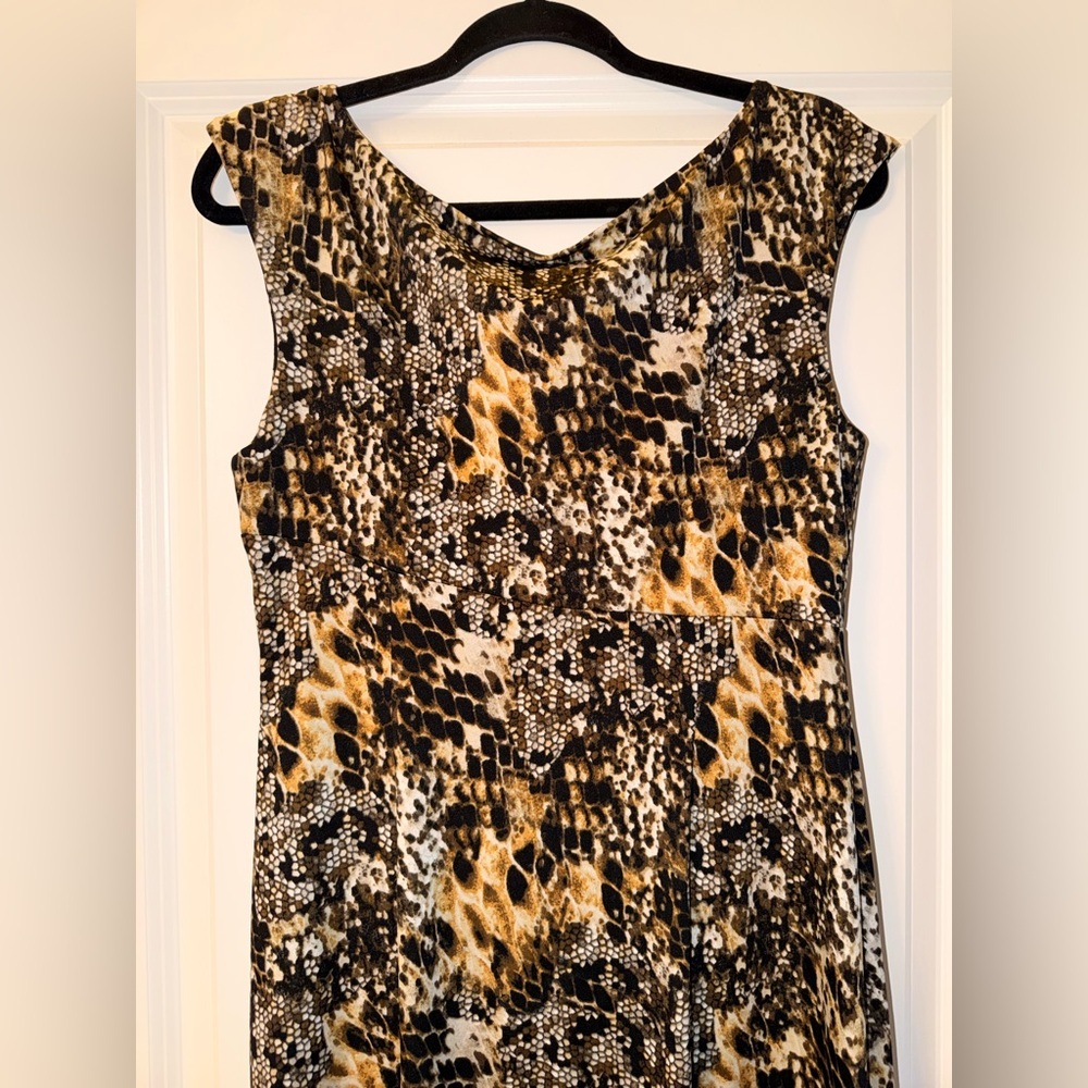 Connected Apparel Women’s Animal Print Dress - Picture 5 of 8
